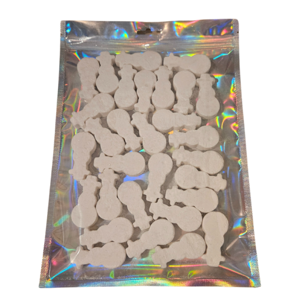 30 x White Snowman Mini Fizzers Bath Bubble & Beyond 11g